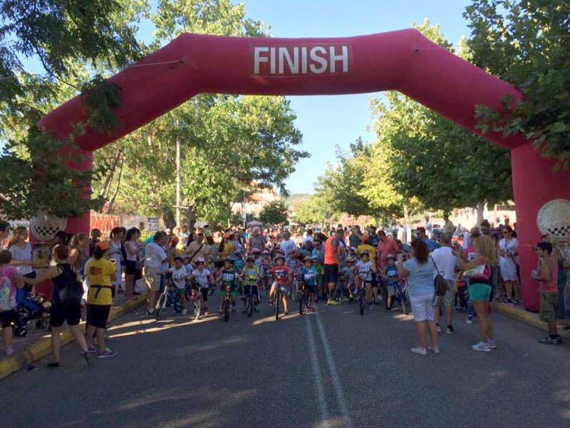 13557810 10154476454574734 285817026131893324 n