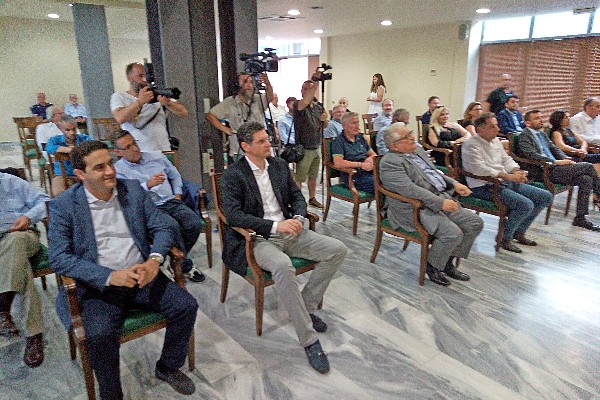 konsolas olympia 2 copy 600x400