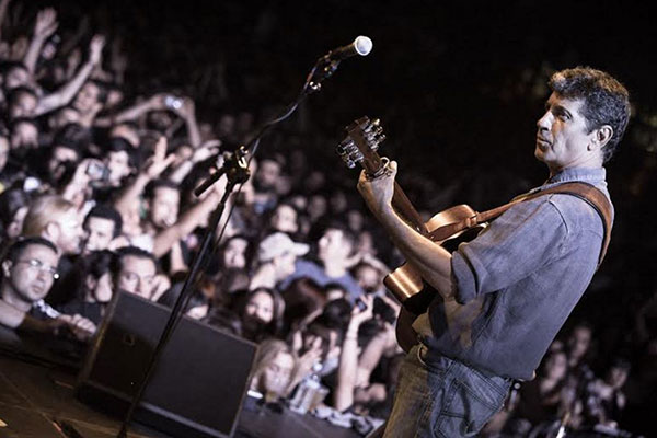 Αρχαία Ολυμπία: Ματαιώθηκε η συναυλία του Σωκράτη Μάλαμα στο Θέατρο Φλόκα