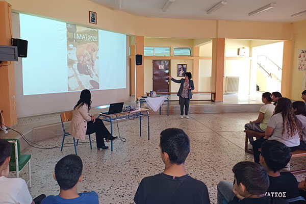 received 933824431797814