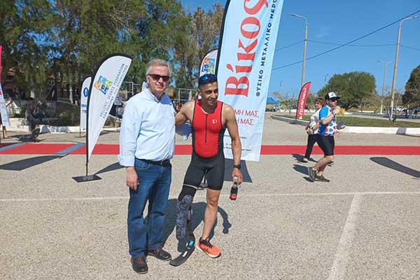 Αχμέντ με Βασιλόπουλο