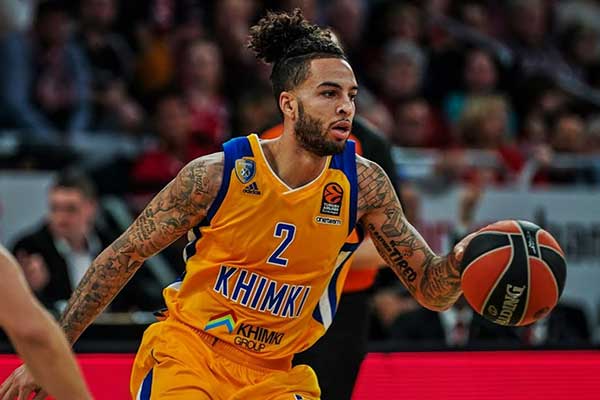 Θρήνος στο μπάσκετ- Νεκρός ο Τάιλερ Χάνεϊκατ από ανταλλαγή πυροβολισμών με αστυνομικούς στις ΗΠΑ