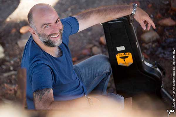 Κερδίστε εισιτήρια για την συναυλία του Μπάμπη Στόκα την Παρασκευή 12 Αυγούστου στο Ανοιχτό Θέατρο Καβασίλων